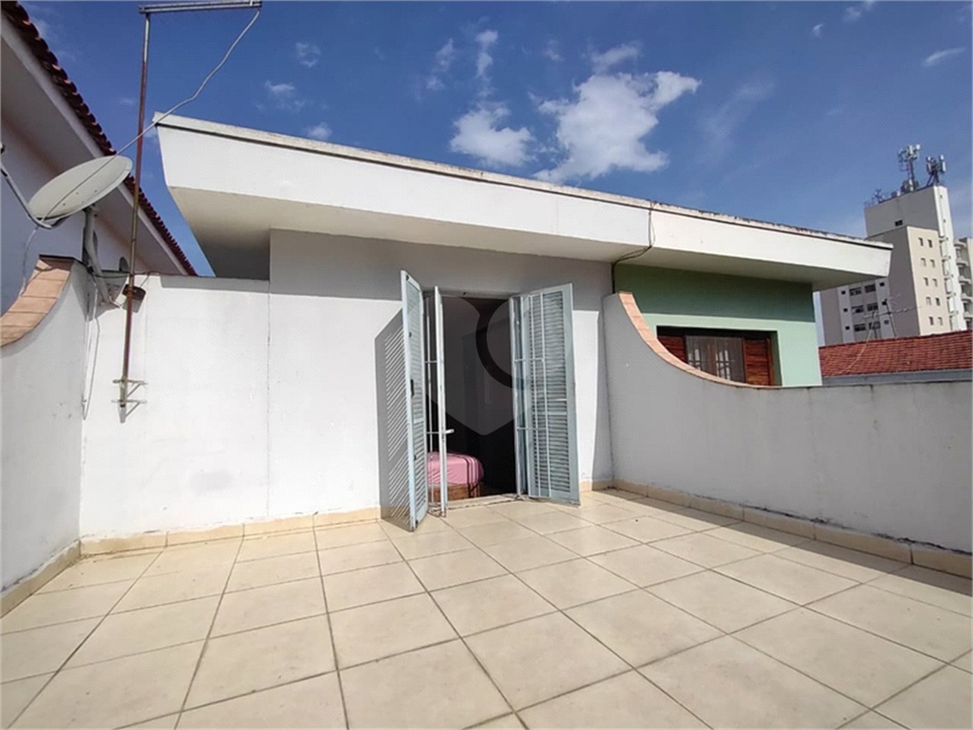 Casa à venda com 3 quartos, sendo 1 suíte, em Vila Mazzei, São Paulo, SP
