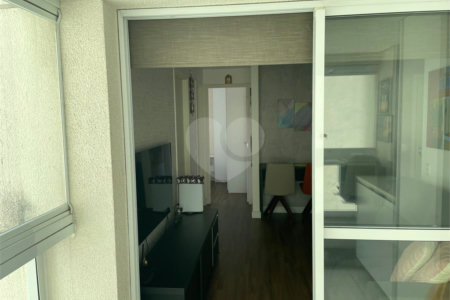 Apartamento à venda com 2 quartos em Aclimação, São Paulo, SP