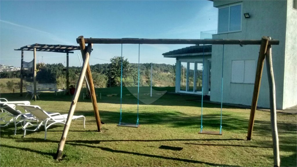 Casa à venda com 4 quartos, sendo 2 suítes, em Pinhal, Jarinu, SP