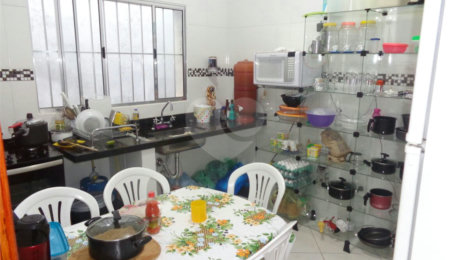 Sobrado à venda com 2 quartos em Tremembé, São Paulo, SP