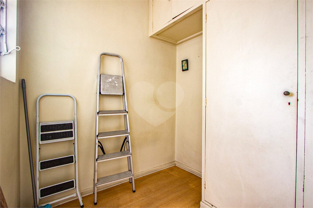 Apartamento à venda com 3 quartos, sendo 1 suíte, em Pinheiros, São Paulo, SP