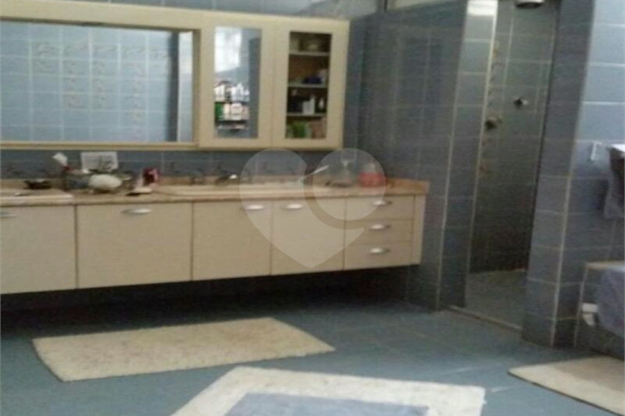 Apartamento à venda com 4 quartos, sendo 3 suítes, em Jardim Paulista, São Paulo, SP