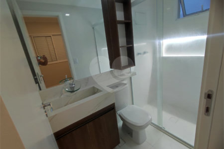 Apartamento à venda com 3 quartos, sendo 2 suítes,  em Jardim Arpoador, São Paulo, SP