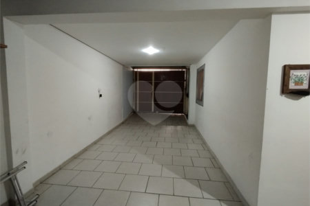 Casa à venda com 5 quartos, sendo 3 suítes, em Vila Paulicéia, São Paulo, SP