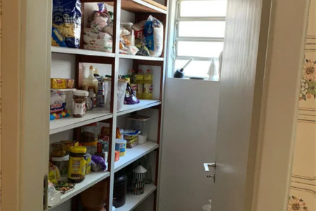 Casa à venda com 4 quartos, sendo 1 suíte, em Caxingui, São Paulo, SP