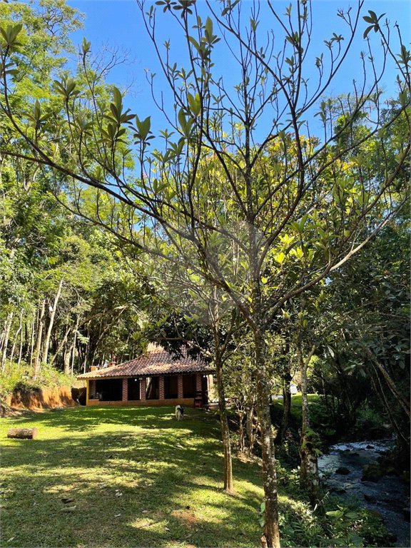 Sítio à venda com 4 quartos, sendo 1 suíte,  em Moinho, Nazaré Paulista, SP