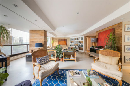 Apartamento à venda com 3 quartos, sendo 2 suítes, em Itaim Bibi, São Paulo, SP