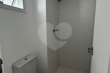 Apartamento à venda com 3 quartos, sendo 2 suítes, em Parque Reboucas, São Paulo, SP