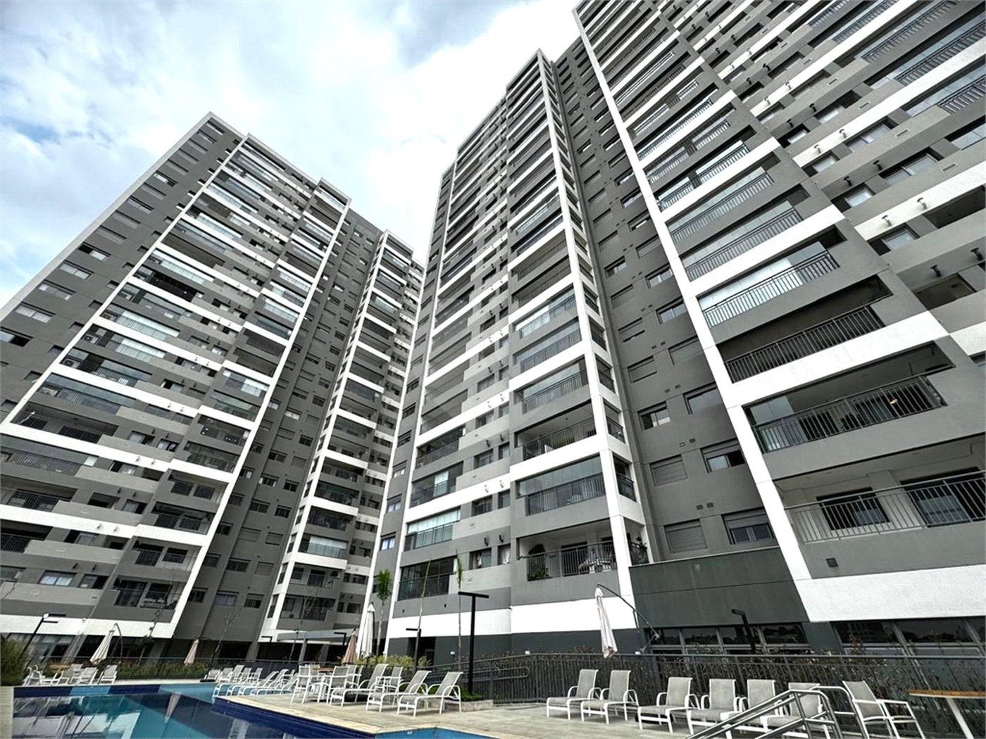 Apartamento à venda com 3 suítes, em Vila Independência, São Paulo, SP