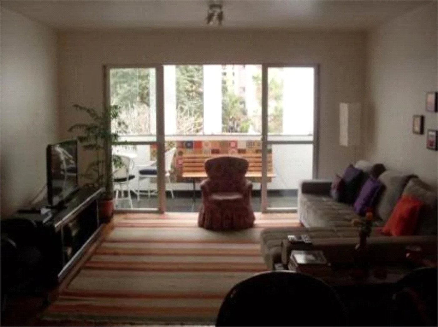 Apartamento à venda com 3 quartos, sendo 1 suíte,  em Pinheiros, São Paulo, SP