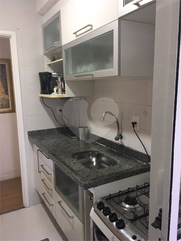 Apartamento à venda com 2 quartos, sendo 1 suíte,  em Vila Andrade, São Paulo, SP