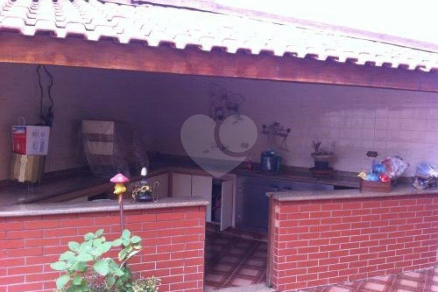 Sobrado à venda com 6 quartos, sendo 4 suítes, em Barro Branco (zona Norte), São Paulo, SP