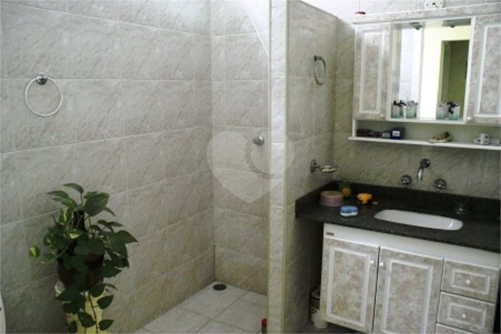 Sobrado à venda com 3 quartos, sendo 1 suíte, em Jardim do Colégio (zona Norte), São Paulo, SP