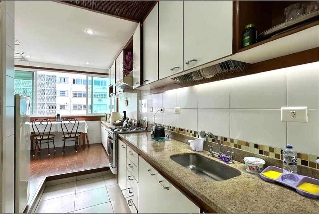 Duplex à venda com 3 quartos, sendo 1 suíte, em Leblon, Rio de Janeiro, RJ