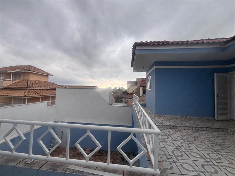 Casa à venda com 3 suítes no condomínio Granja Olga II, Sorocaba - SP