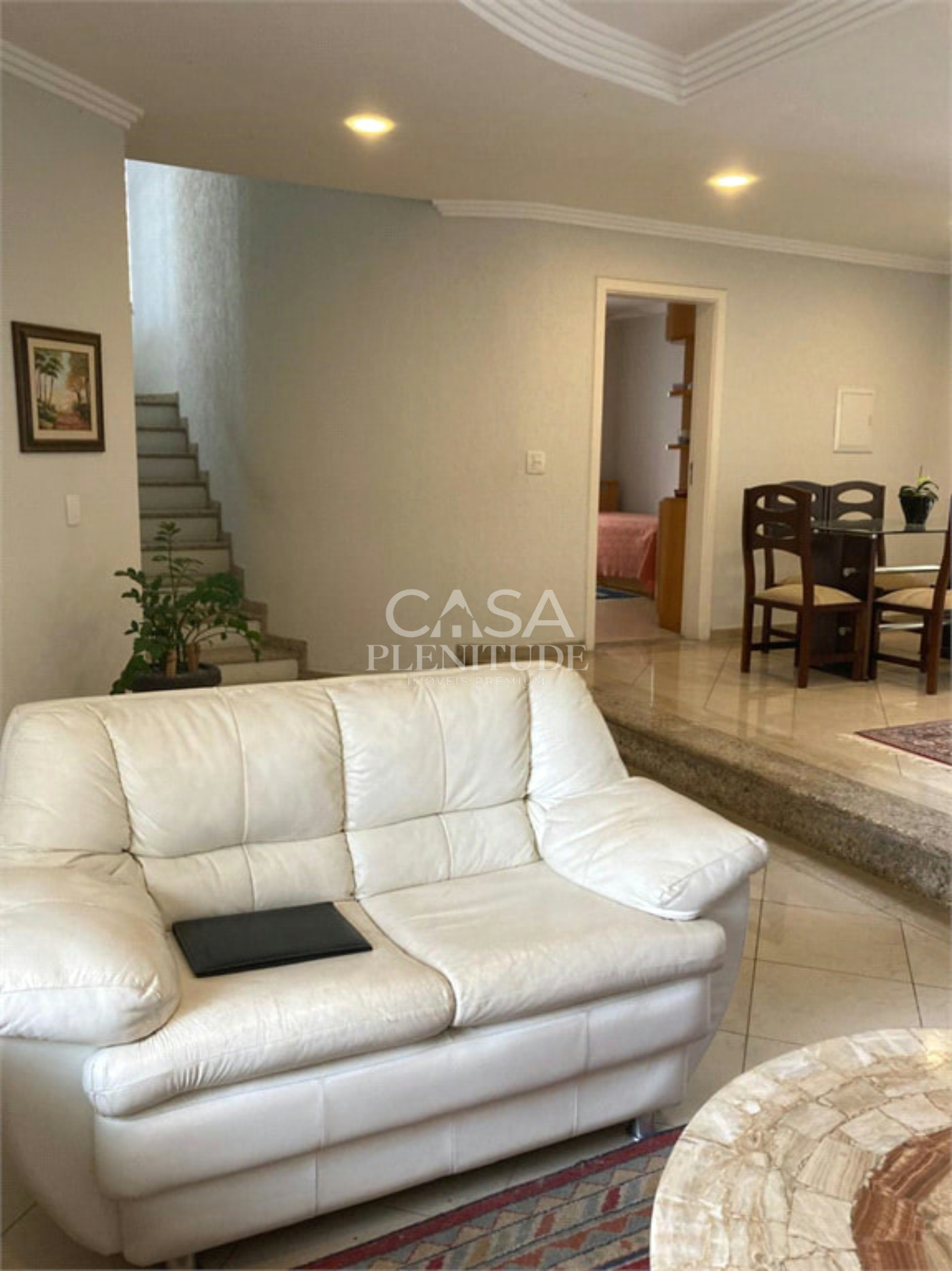 Casa em condomínio à venda com 4 quartos, sendo 3 suítes, em Aparecidinha, Sorocaba, SP