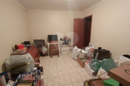 Sobrado à venda com 7 quartos, sendo 2 suítes, em Jardim Marajoara, São Paulo, SP