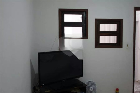 Casa à venda com 3 quartos em Vila Salermo, Jundiaí, SP