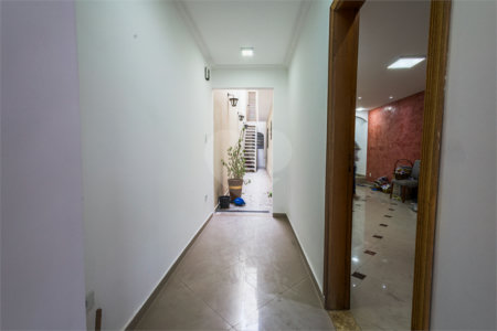 Casa à venda com 3 quartos, sendo 2 suítes, em Jardim Santa Cecília, Guarulhos, SP