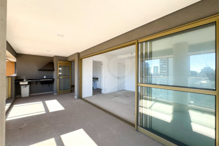 Apartamento à venda com 4 quartos, sendo 3 suítes,  em Vila Mariana, São Paulo, SP