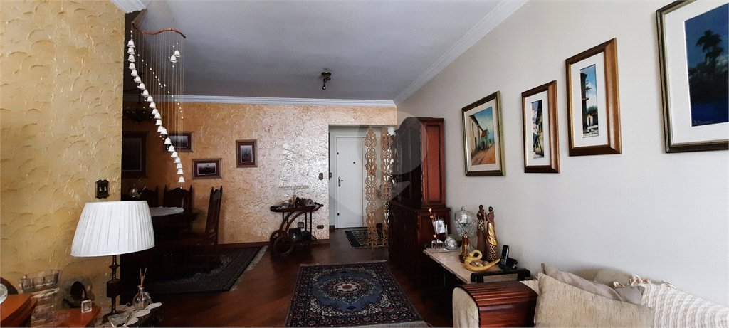 Apartamento à venda com 3 quartos, sendo 1 suíte,  em Sumarezinho, São Paulo, SP