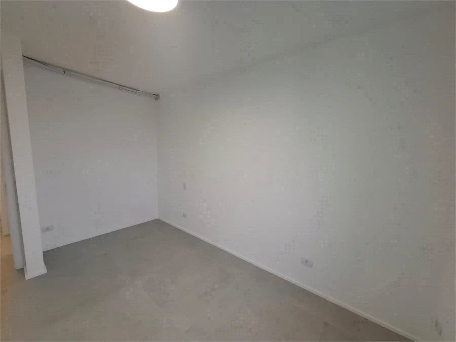 Apartamento à venda 107m² reformado com 2 quartos, sendo 1 suíte no Morumbi