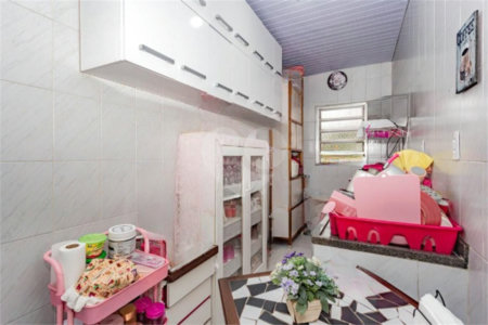 Apartamento de 1 dormitório com 42m2. sem vaga