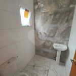 Sobrado à venda com 2 quartos, sendo 1 suíte, em Vila Clarice, São Paulo, SP