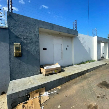 Casa para alugar com 3 quartos, sendo 1 suíte, em Setor Industrial, Balsas, MA