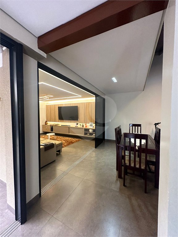 Casa à venda com 6 suítes em Pedro Juan Caballero, Amambay