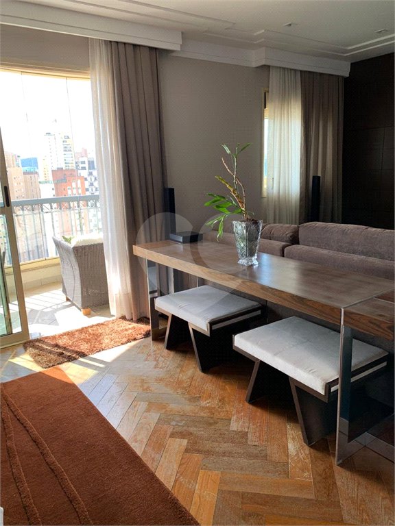Apartamento à venda com 3 suítes em Santana, São Paulo, SP