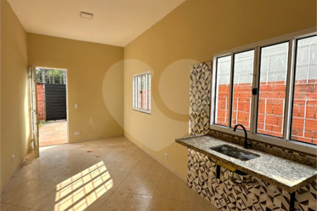 Casa à venda com 2 quartos em Residencial Solaris, Ponta Porã, MS