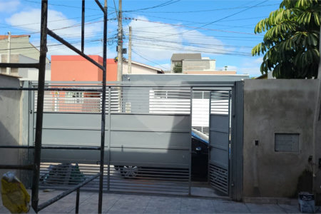 Casa à venda com 2 quartos, sendo 1 suíte, em Nova Cerejeira, Atibaia, SP