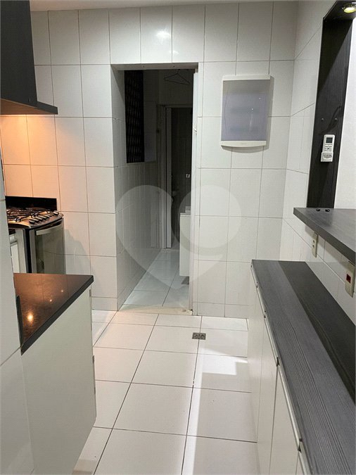 Apartamento à venda com 2 quartos no Centro, Rio de Janeiro, RJ
