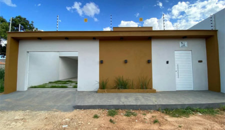 Casa à venda com 3 quartos, sendo 1 suíte,  em Jardim Iracema, Balsas, MA