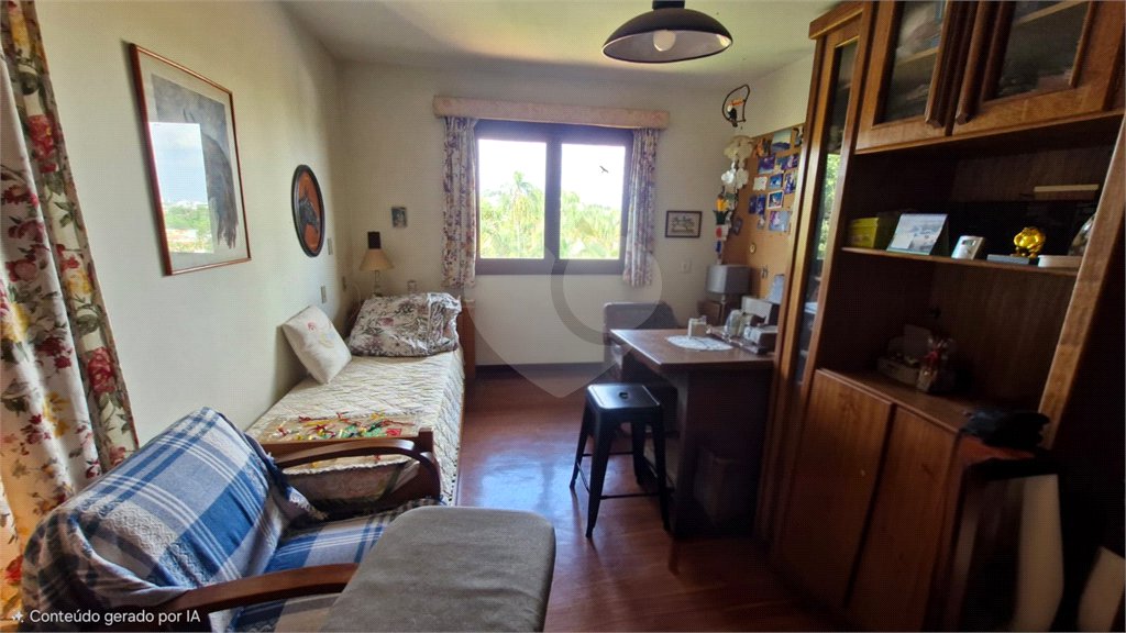 Sobrado à venda com 4 quartos, sendo 1 suíte, em Tremembé, São Paulo, SP