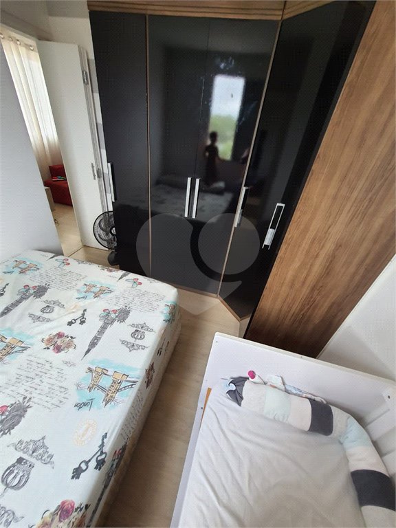 Apartamento à venda com 2 quartos em Vila Figueira, Suzano, SP
