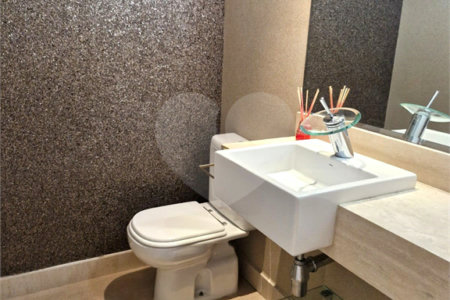 Apartamento à venda ou para alugar com 4 suítes em Alto da Boa Vista, São Paulo, SP