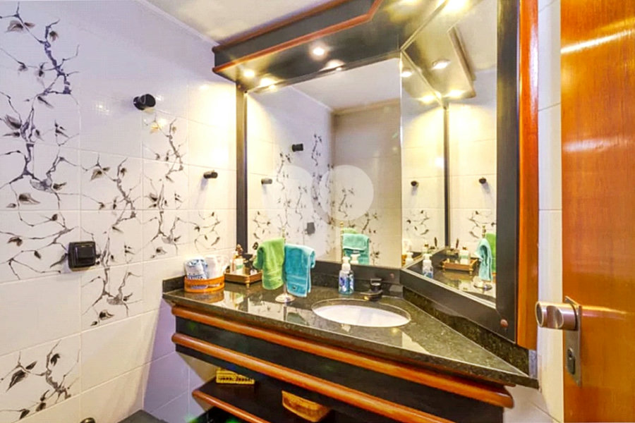 Apartamento à venda com 4 quartos, sendo 3 suítes, em Santana, São Paulo, SP