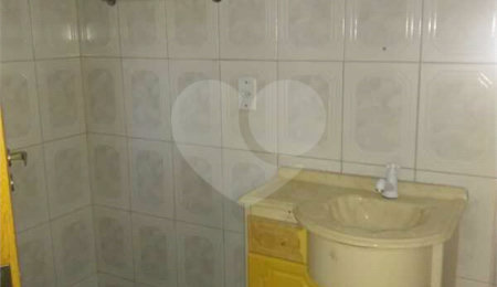 Sobrado à venda com 3 quartos, sendo 1 suíte,  em Jardim Santa Luiza, Sorocaba, SP