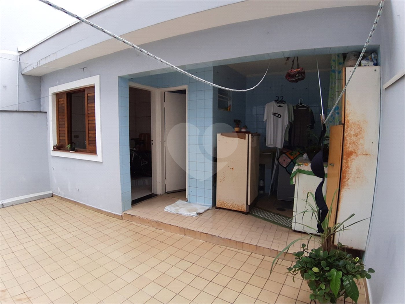 Sobrado à venda com 3 quartos, sendo 1 suíte,  em Jardim Floresta, São Paulo, SP