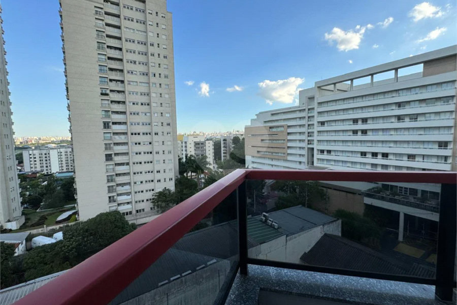 Apartamento à venda com 3 quartos, sendo 1 suíte, em Santana, São Paulo, SP