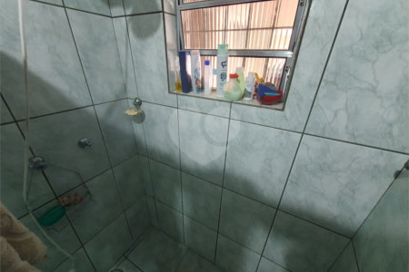 Casa Térrea à venda com 3 quartos, sendo 1 suíte, no Centro, Poá, SP
