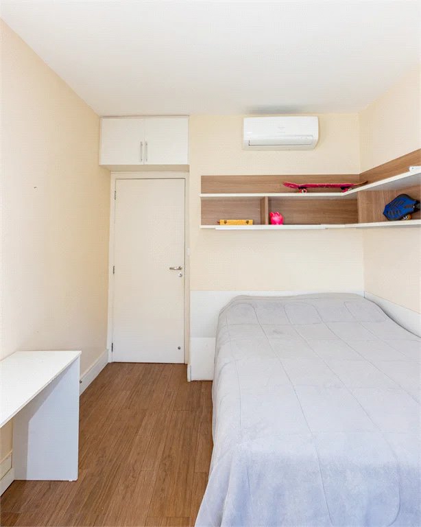 Apartamento à venda com 3 quartos, sendo 1 suíte, em Brooklin Paulista, São Paulo, SP