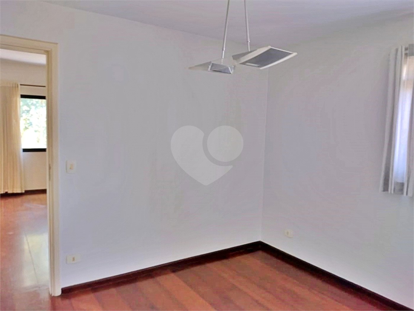 Apartamento à venda com 4 quartos, sendo 3 suítes,  em Vila Andrade, São Paulo, SP
