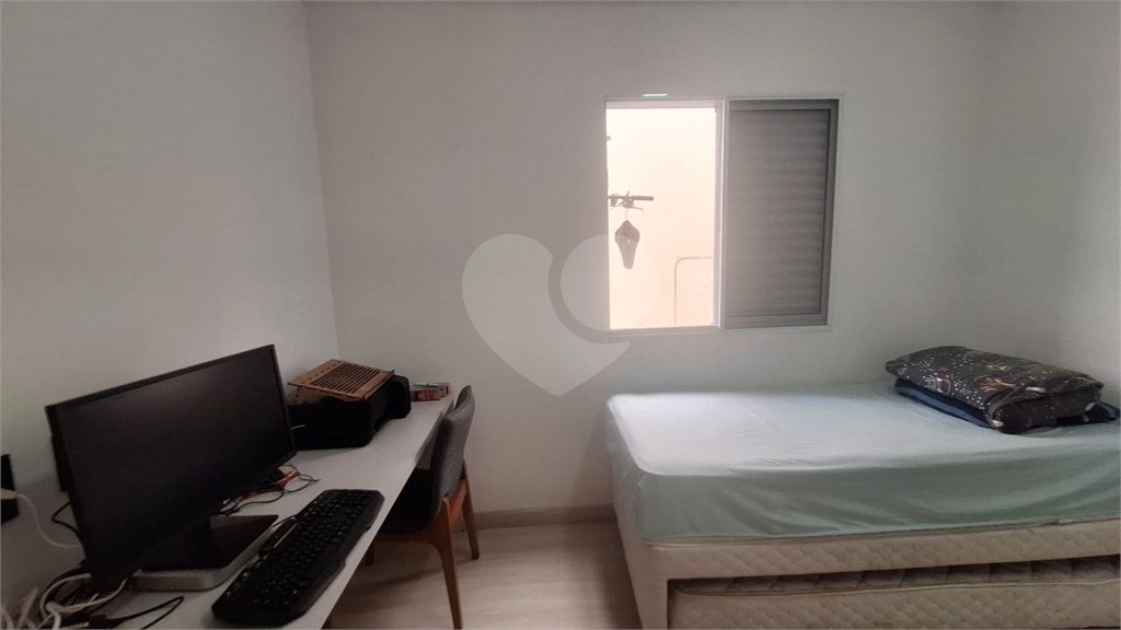 Casa à venda com 3 quartos, sendo 1 suíte,  no condomínio Villa Bella, Sorocaba - SP