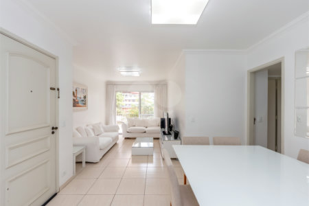 Apartamento à venda com 3 quartos, sendo 1 suíte,  em Vila Clementino, São Paulo, SP