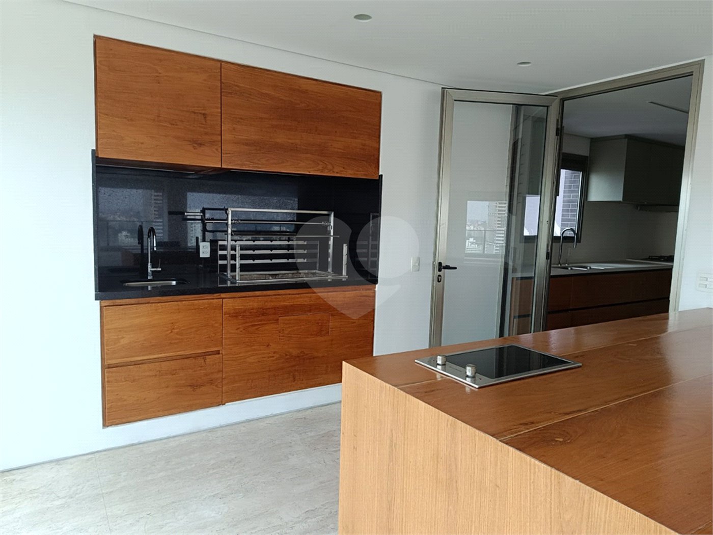Apartamento à venda ou para alugar com 3 suítes em Pinheiros, São Paulo, SP