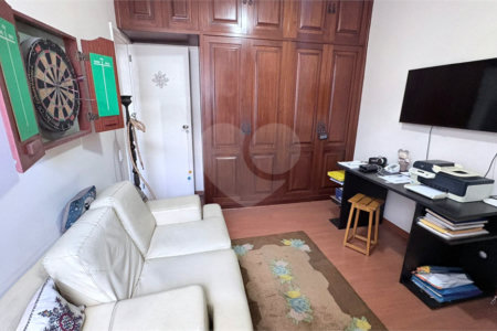 Apartamento à venda com 4 quartos, sendo 1 suíte,  em Tijuca, Rio de Janeiro, RJ