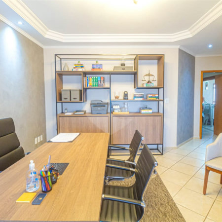 Casa à venda com 4 quartos, sendo 2 suítes, em Parque Residencial Presidente Médici, Itu, SP